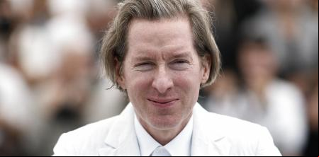 Wes Anderson se mofa de Trump en Cannes: “¿Pueden retener las películas en la aduana?”