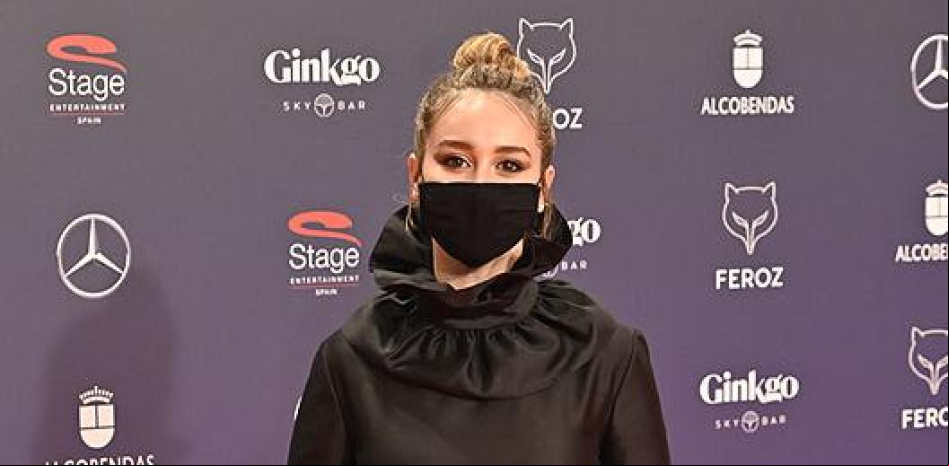 El negro, la apuesta segura en la alfombra roja de los premios Feroz