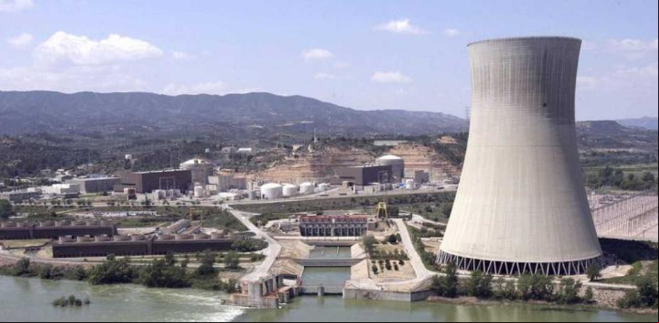 Un fallo en el sistema de protección del reactor obliga a parar a Ascó 1