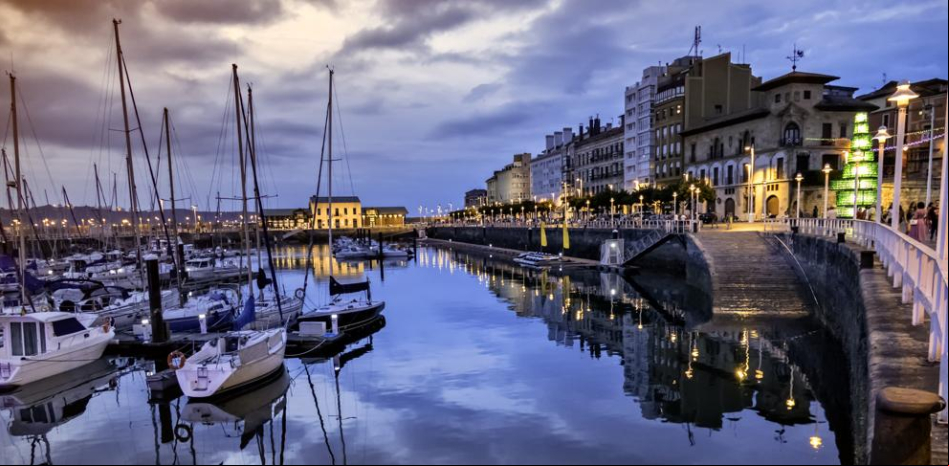 Verano en la costa gaditana desde 59€ o un 4* para 2 en Gijón por 52€, chollos de hoy