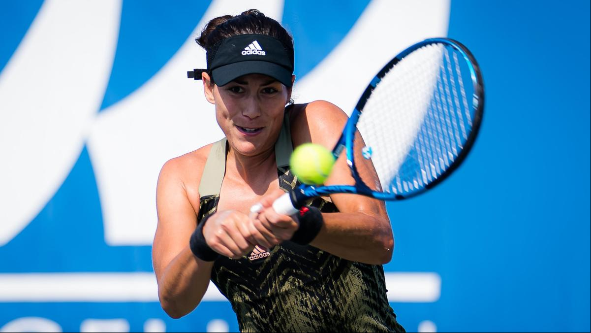 Muguruza remonta ante Jabeur y se lleva el título en Chicago