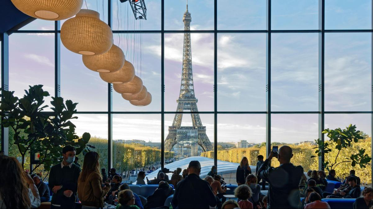 París+