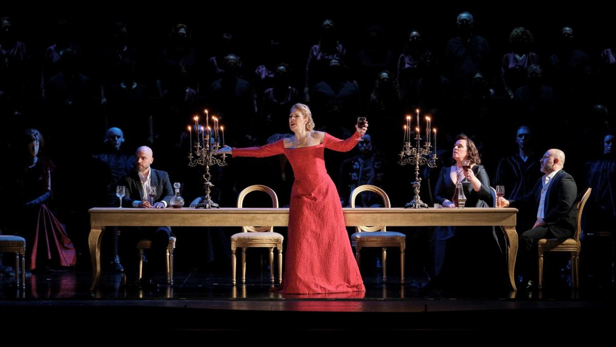Una ovación que dura 175 años en el Liceu