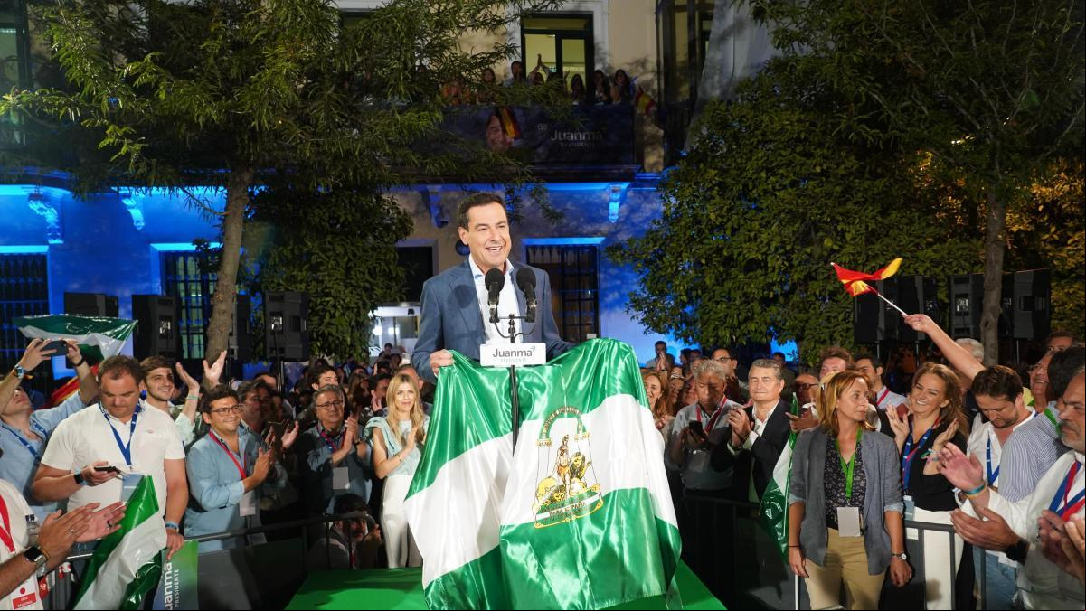 Juanma Moreno conmemora el primer aniversario de su mayoría absoluta en Andalucía