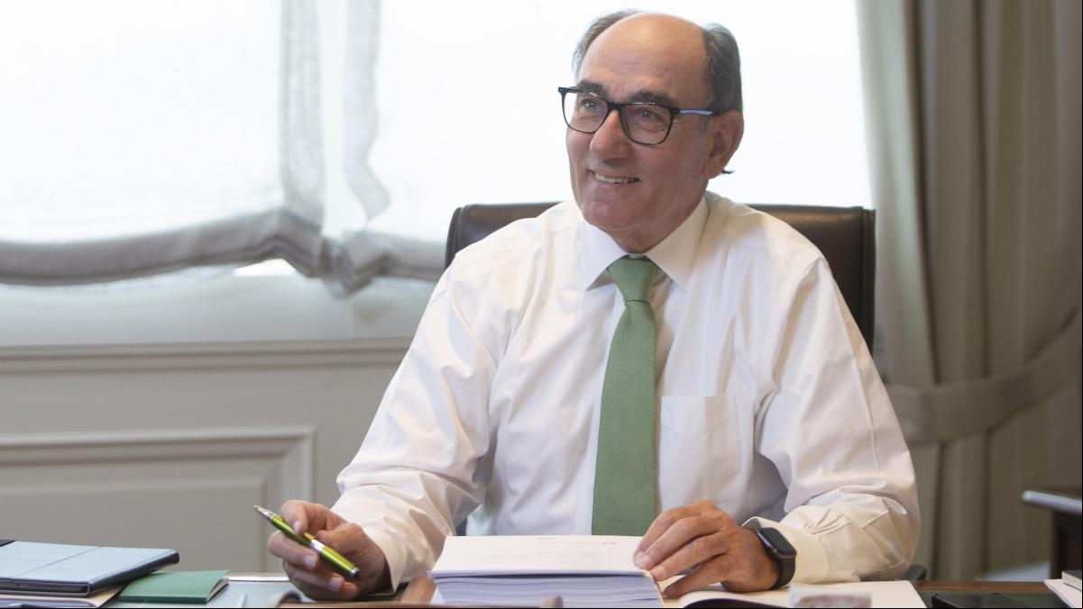 Iberdrola gana 2.075 millones, un 36% más, gracias al negocio extranjero