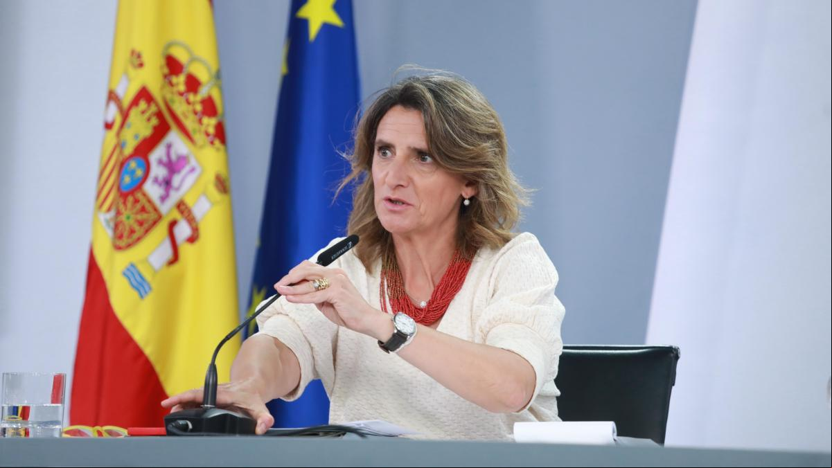 El Gobierno busca un cierre de filas de las comunidades con el plan de ahorro