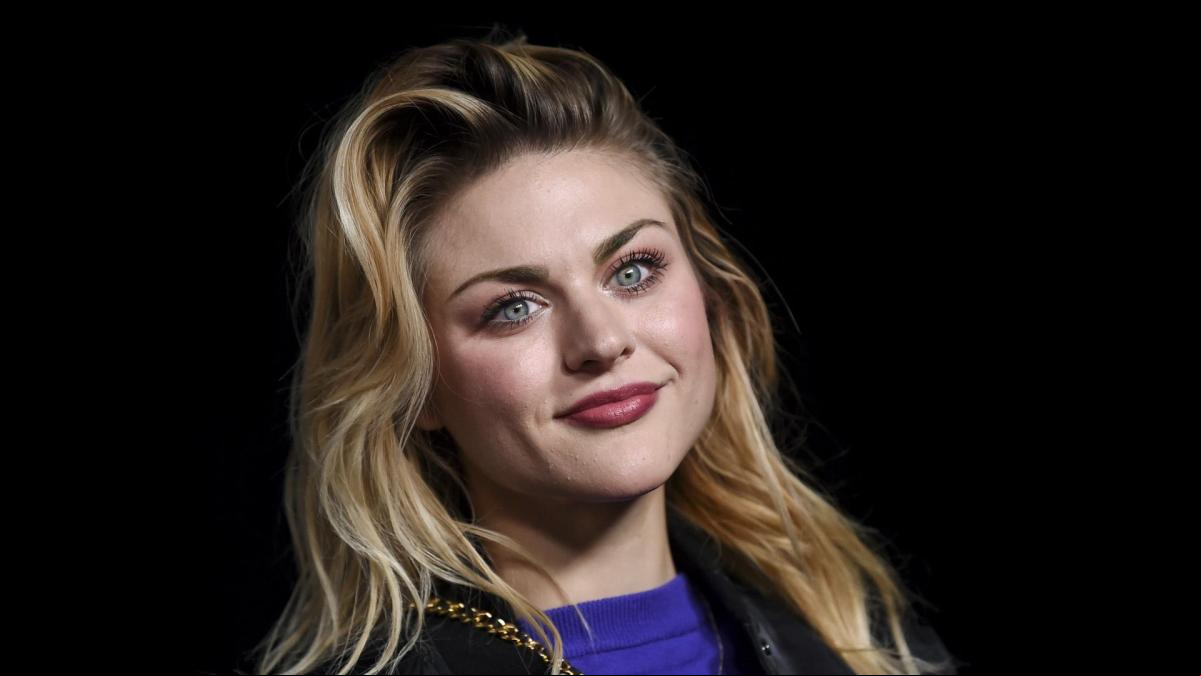 s Bean, hija de Kurt Cobain, da a luz a su primer hijo