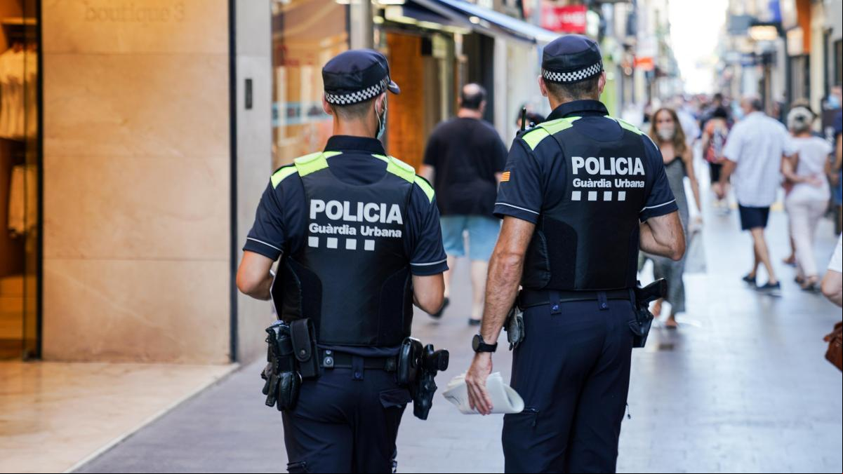 Un sindicato alerta que hay días con una sola patrulla de la policía en las calles de Badalona
