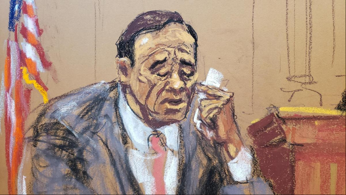 Spacey sentía miedo a salir del armario por la presión de un padre neonazi que odiaba a los gais
