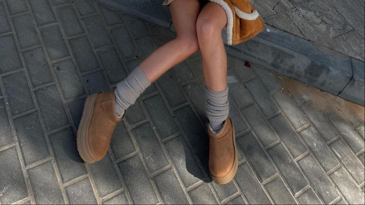Botas UGG con plataforma: La tendencia en calzado que enamora a famosas e influencers