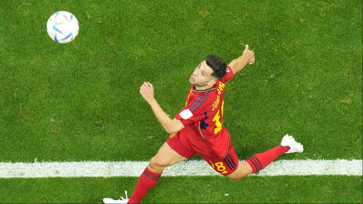 La resiliencia de Jordi Alba sale a flote