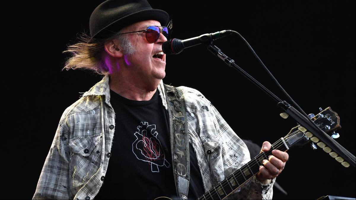 Neil Young denuncia el abuso de Ticketmaster en los precios de conciertos: Ya no son divertidos