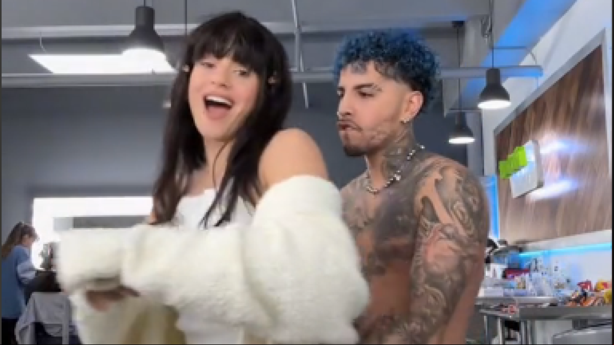 Rosalía, en su TikTok más hot con Rauw Alejandro: Se viste de buena, pero ella e mala