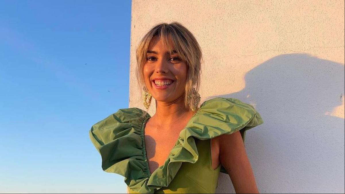 Anna Ferrer deslumbra en la Feria de Abril con un vestido mono de flamenca