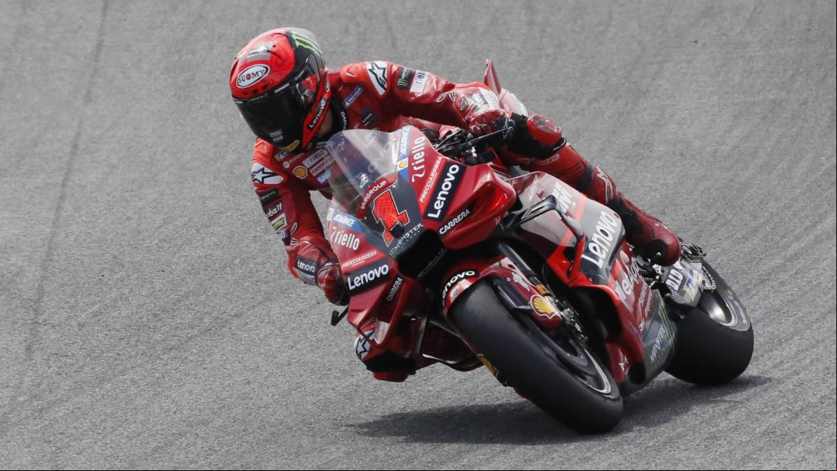 Bagnaia logra una victoria soberbia en Jerez y recupera el liderato
