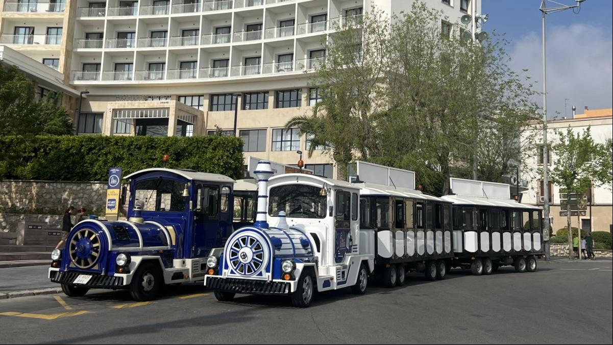 ¿Este tren va a Barcelona?