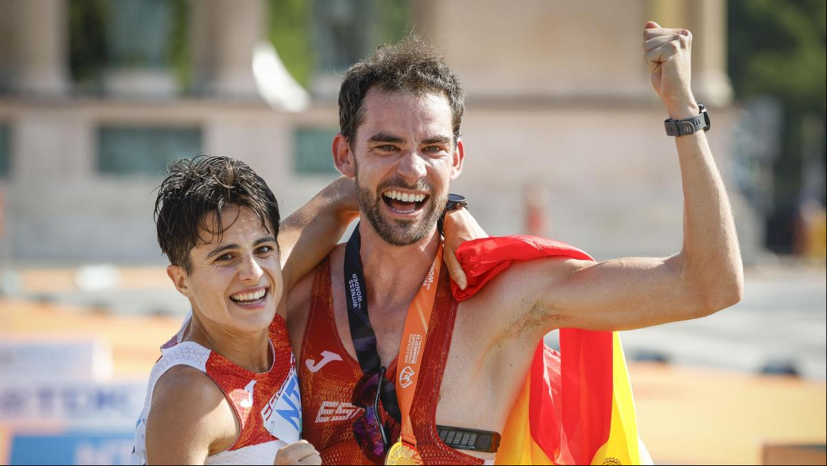 Lo nunca visto: Álvaro Martín y María Pérez repiten oro al adjudicarse los 35 km marcha