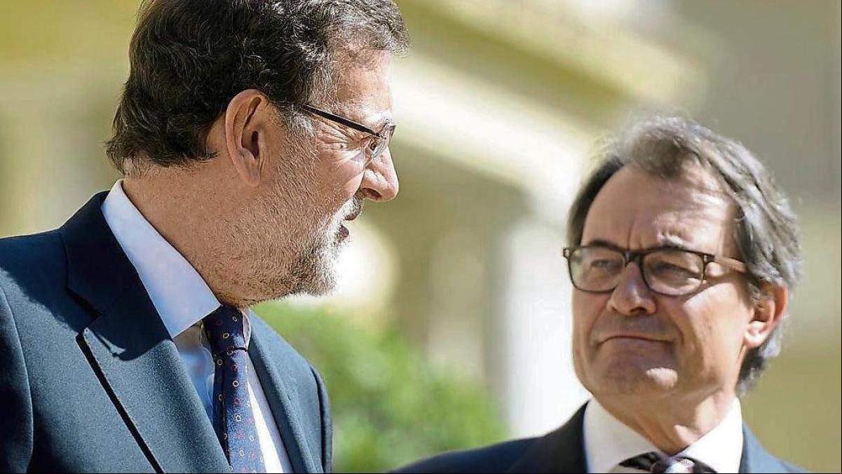 ¿Hablará catalán también Feijóo en la intimidad?