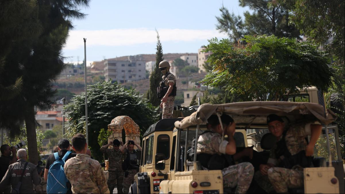 Los ejércitos de Siria y Líbano intercambian fuego en la frontera