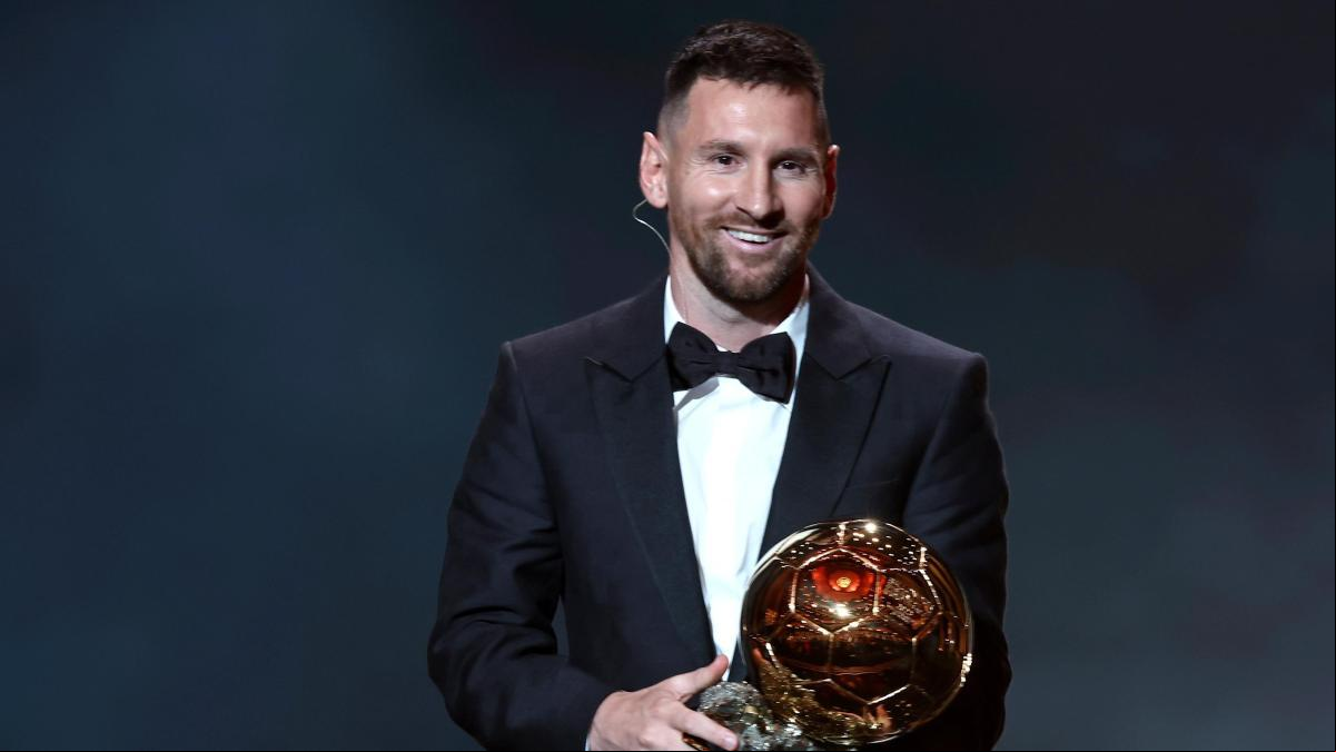 El significado de los 8 anillos de oro que Adidas ha regalado a Messi por su octavo Balón de oro
