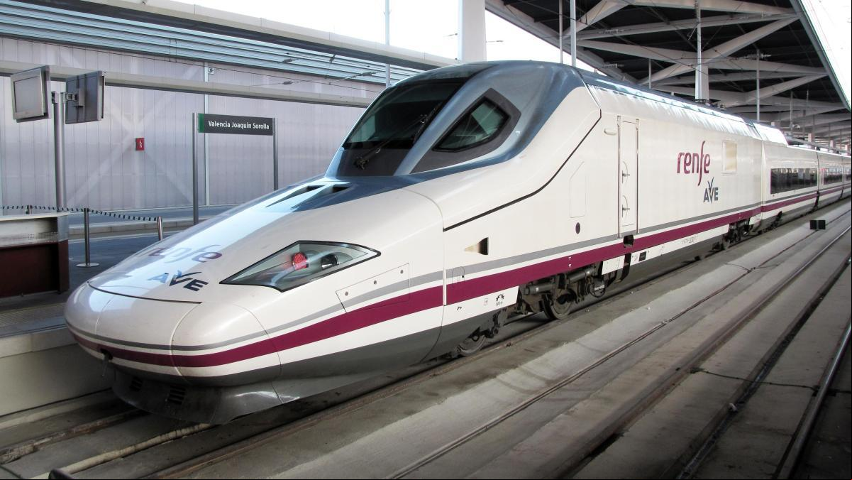 La húngara Magyar Vagon quiere lanzar hoy su opa sobre Talgo pese al rechazo del Gobierno