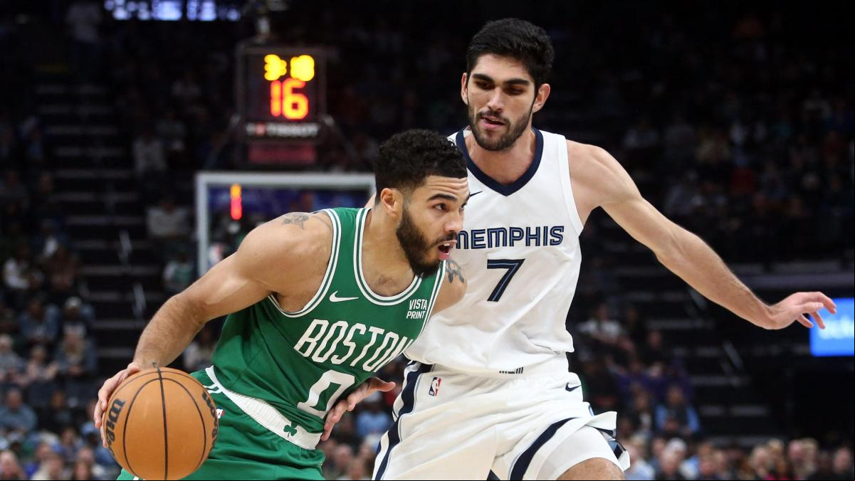 Aldama firma su mejor registro anotador en la NBA pero no le basta ante los Celtics