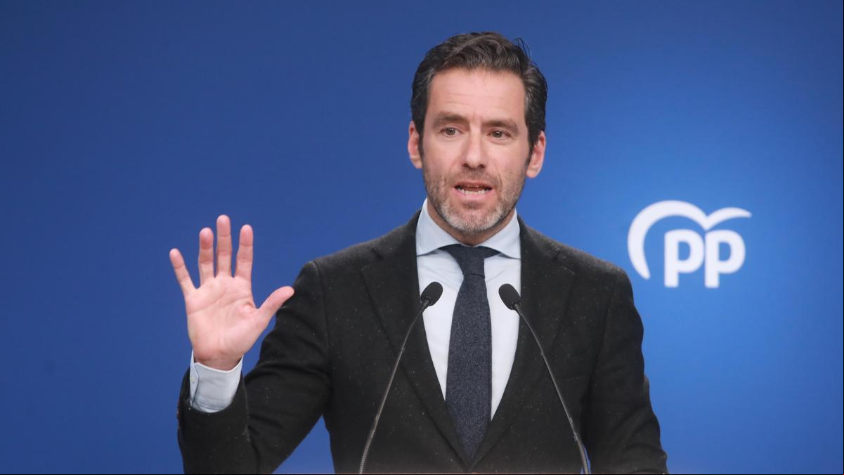 El PP endurece su postura y Feijóo no se sentará con Sánchez sin el compromiso de cambiar la ley