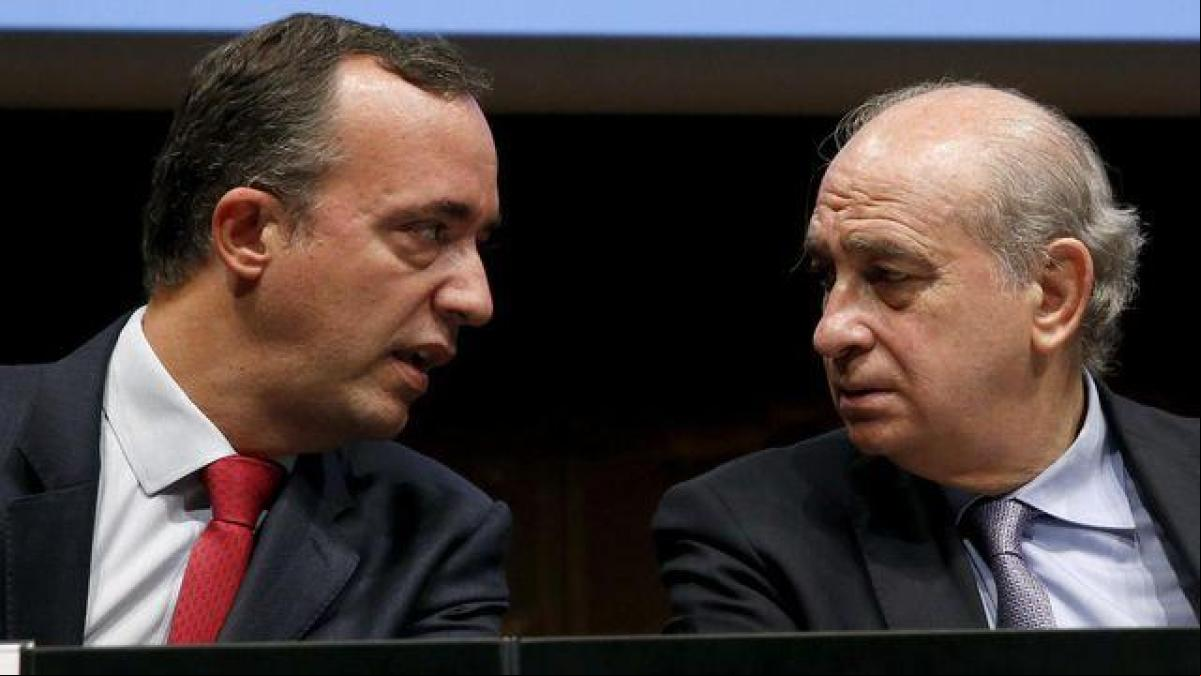 El juez Pedraz cita como investigado al exnúmero dos de Interior por espiar a Podemos