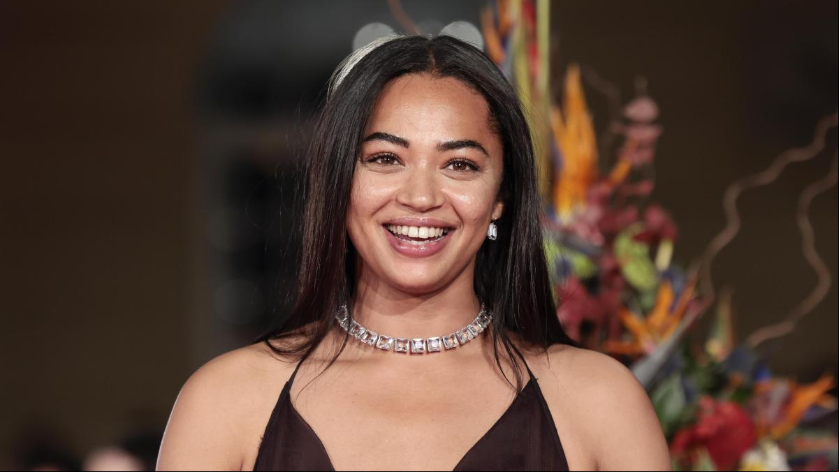 Berta Vázquez protagoniza el look más rompedor del Festival de Cine de Málaga