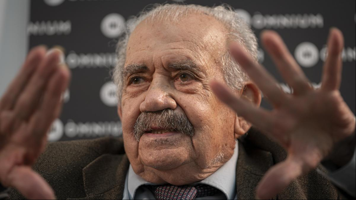 Albert Jané ‘barrufa’ el Premi d’Honor de les Lletres Catalanes