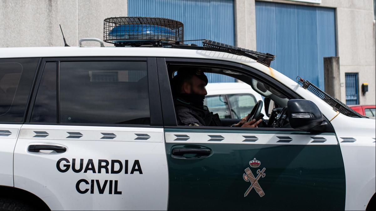 Detenido en Vigo un hombre tras prender fuego en la casa de su expareja con ella dentro
