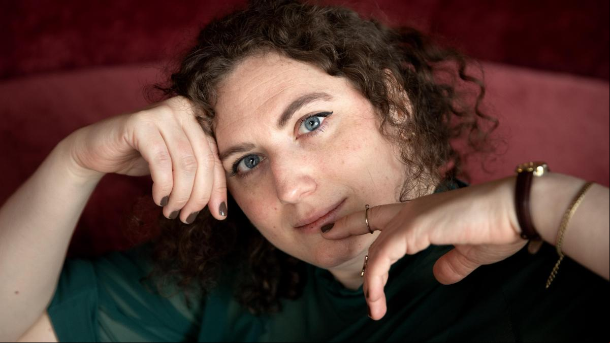 “Hay más mujeres sin pareja cada día... y por algo será”