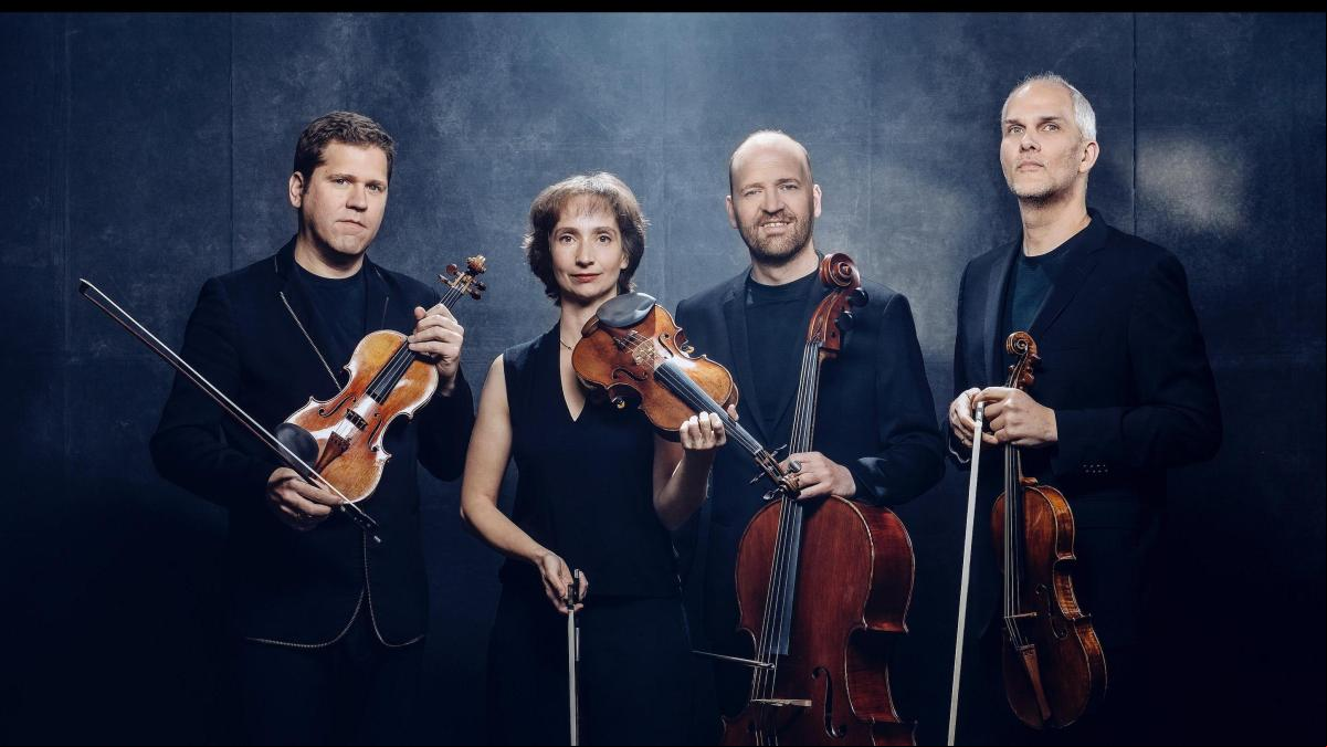 El Quartet Casals pierde a su viola: Jonathan Brown regresa a los Estados Unidos