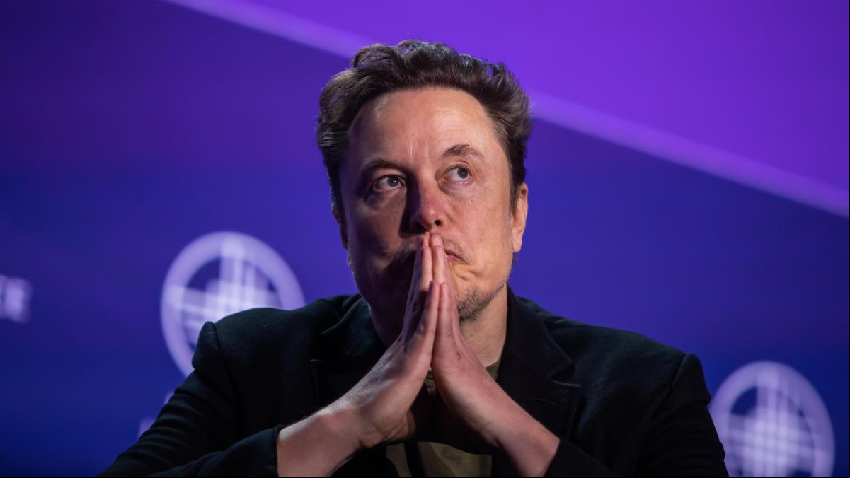 El problema de Elon Musk para cumplir sus promesas: el robotaxi de Tesla tampoco llega a tiempo
