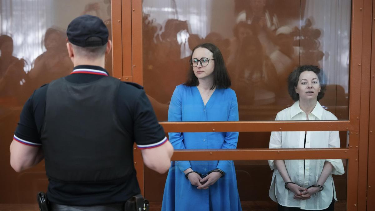 Seis años de cárcel en Rusia para una directora y una dramaturga por “apología del terrorismo”