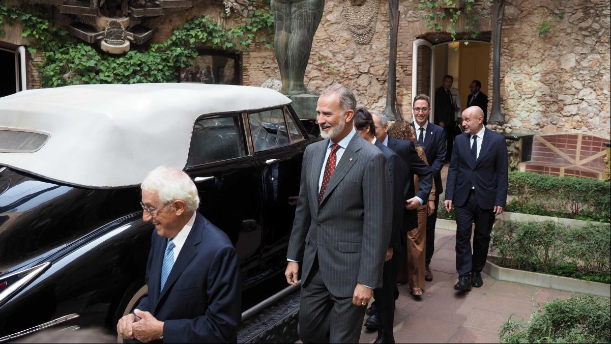 El Rey aplaude el 50 aniversario del Museu Dalí