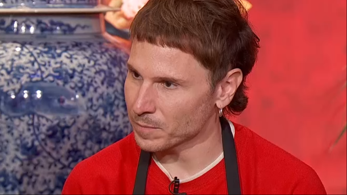 Rubén Ochandiano revela la frase que le cortaron hasta dos veces en MasterChef Celebrity Rubén Ochandiano revela la frase que le cortaron hasta dos veces en MasterChef Celebrity