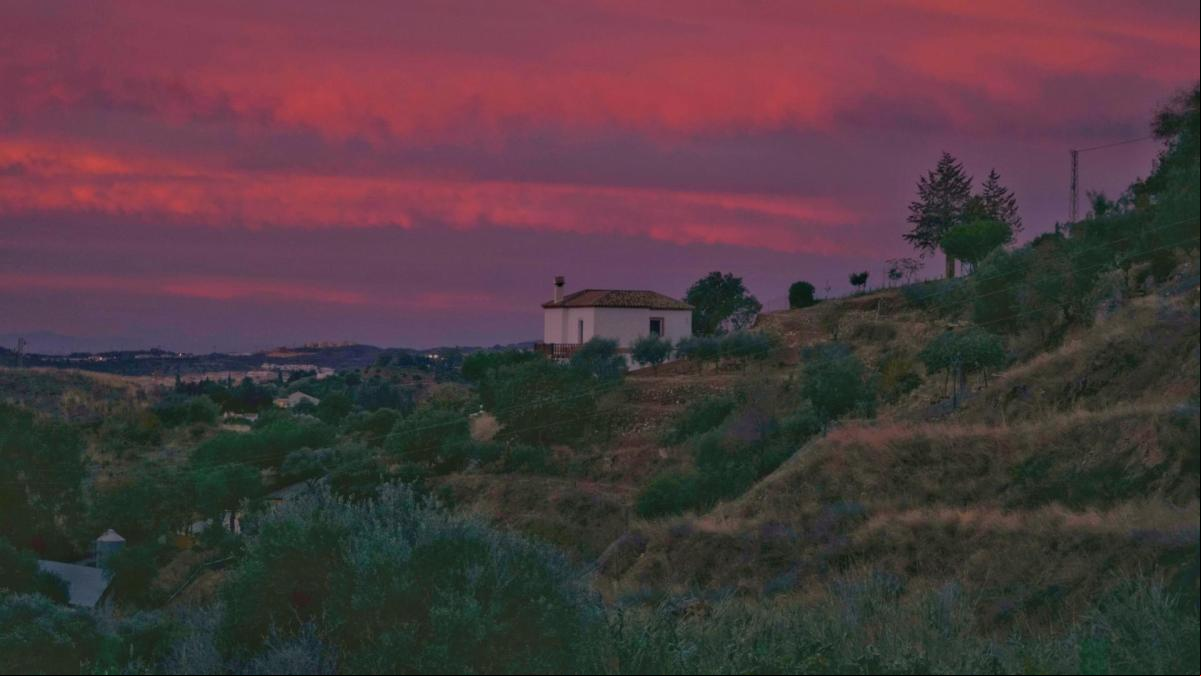 El cielo rojo de Mijas