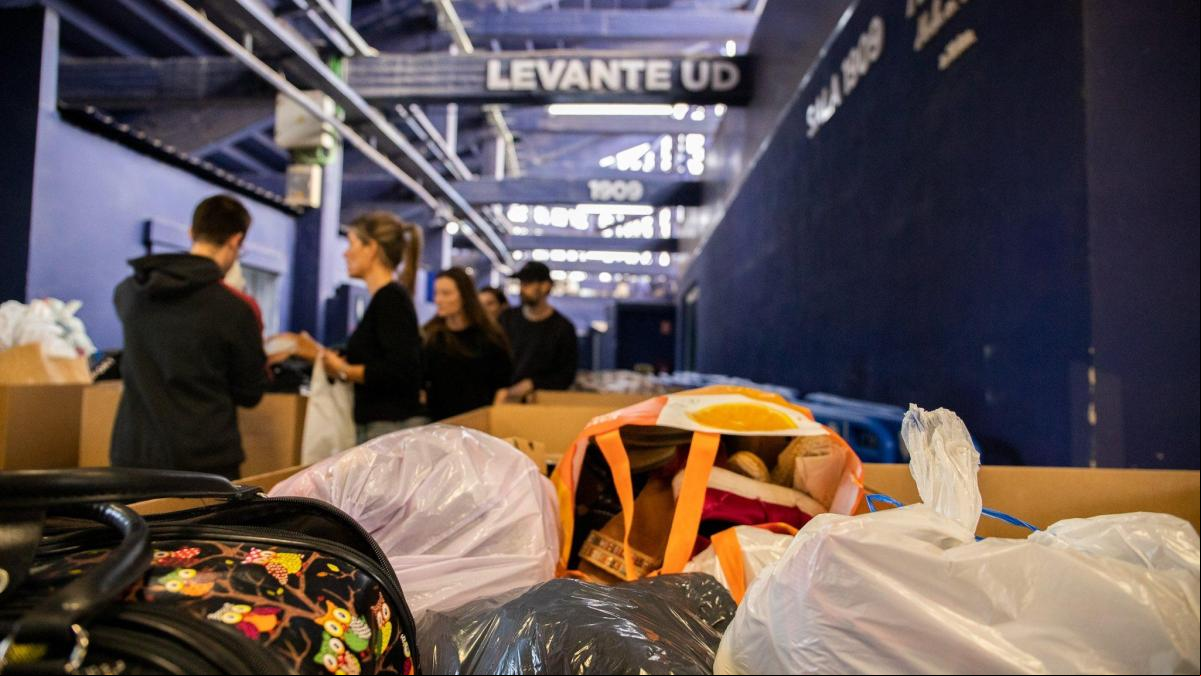 El mundo del deporte se vuelca con las víctimas de la DANA: Donaciones, comida, agua y otros recursos