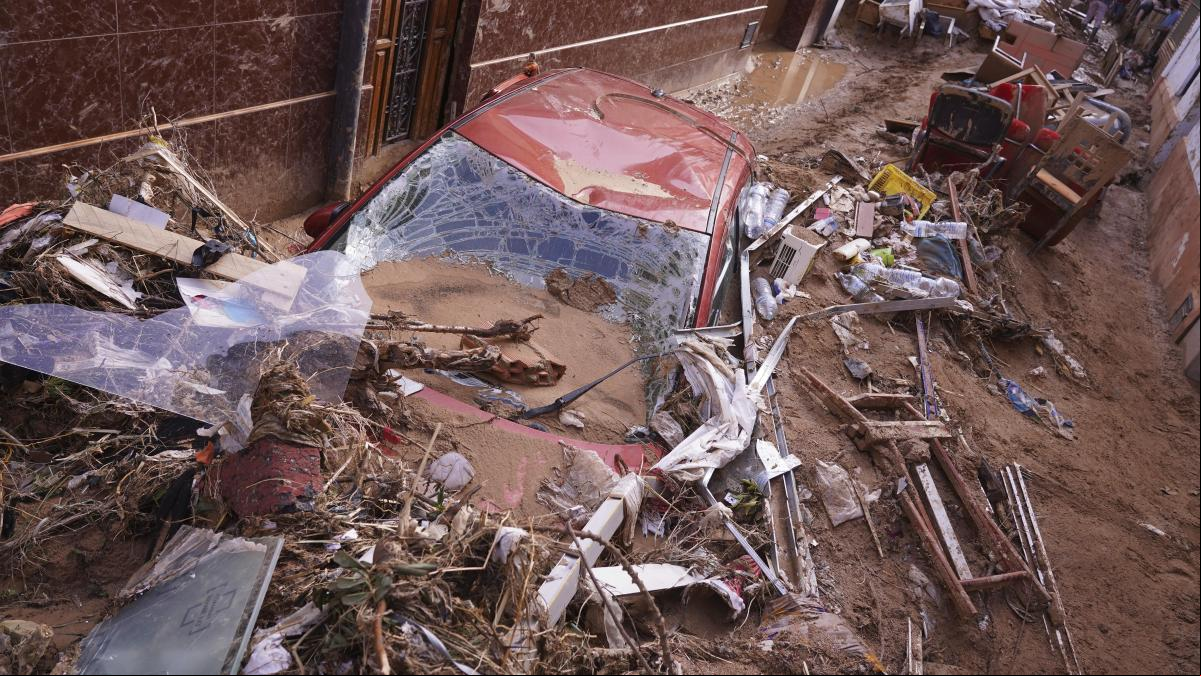 Guerra de bulos: ni Méteo  predijo la tragedia ni hay vídeo del palo a Sánchez