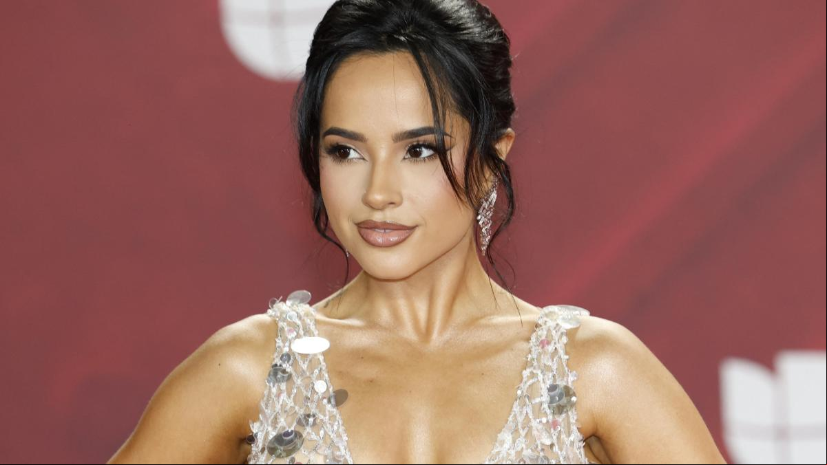 Brillo y estridencias en los Grammy Latinos: todos los looks de la alfombra roja