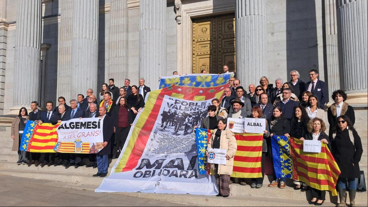 Alcaldes afectados por la DANA lamentan en el Congreso la falta de alertas y el abandono