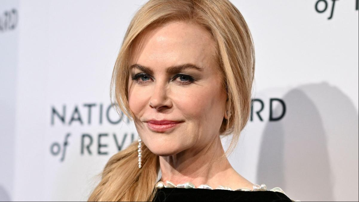 Nicole Kidman y el vestido con el escote más inesperado que demuestra que la moda no tiene edad