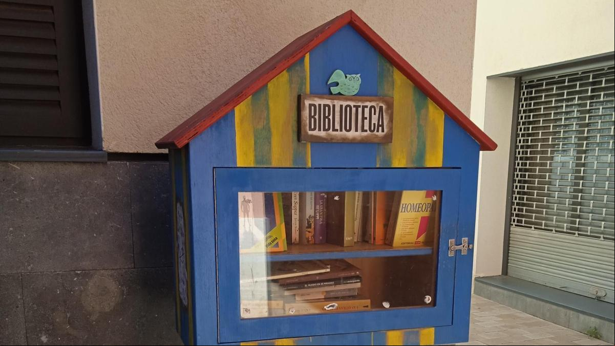La biblioteca popular más pequeña