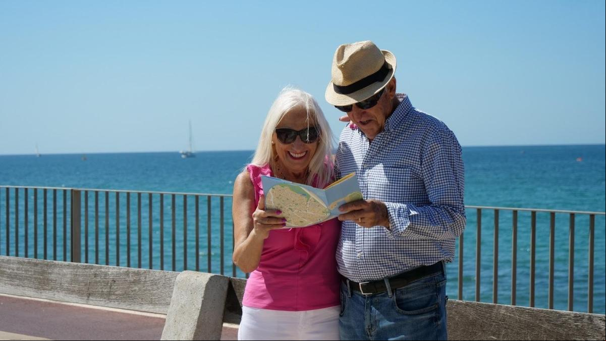 Estos son los cinco destinos ideales para viajar por España si tienes más de 65 años
