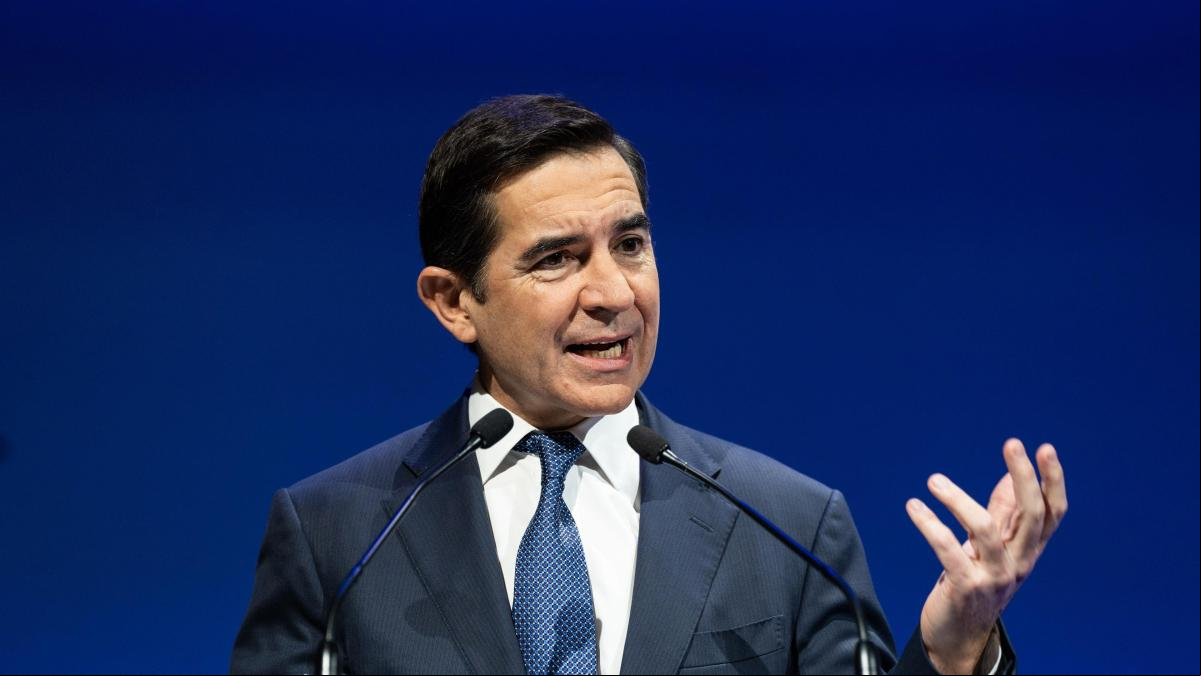 Torres (BBVA): la opa al Sabadell debe llegar a los accionistas por “respeto” a las normas