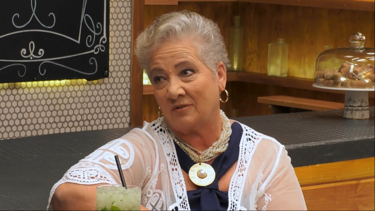 Una soltera First Dates se queda horrorizada al conocer a su cita: Parece que voy a tocar a una serpiente