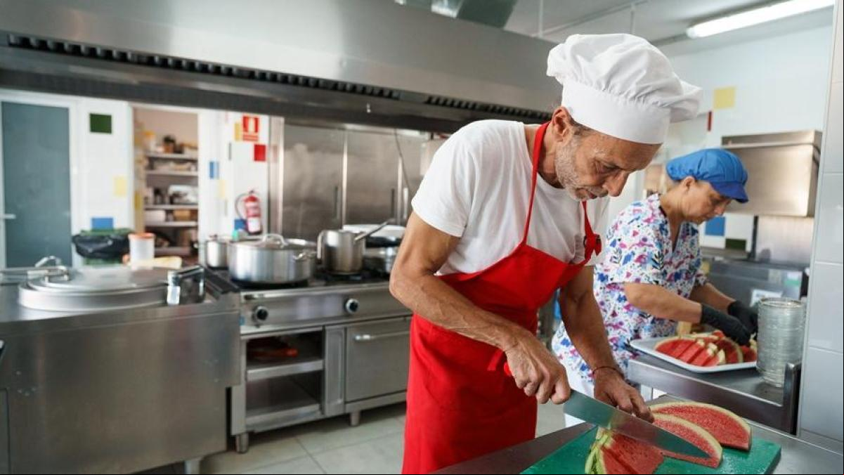 Siete de cada diez comedores escolares fríe con aceites no recomendados