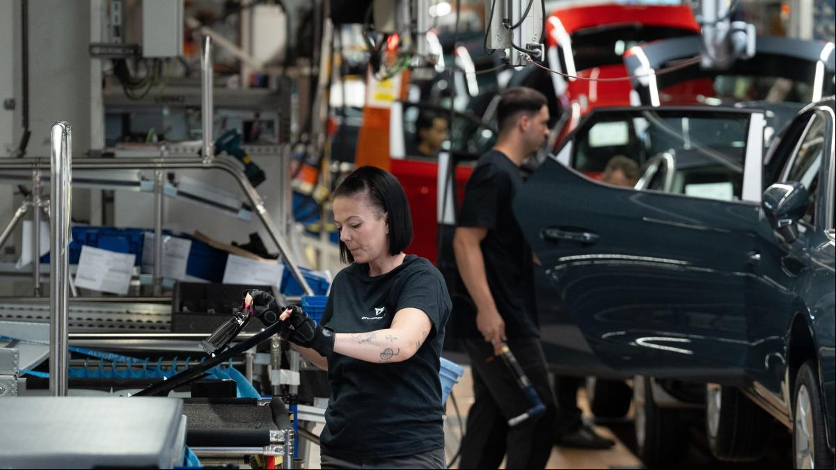 Encuesta: ¿Hay que potenciar la producción local europea frente a EE.UU. y China?