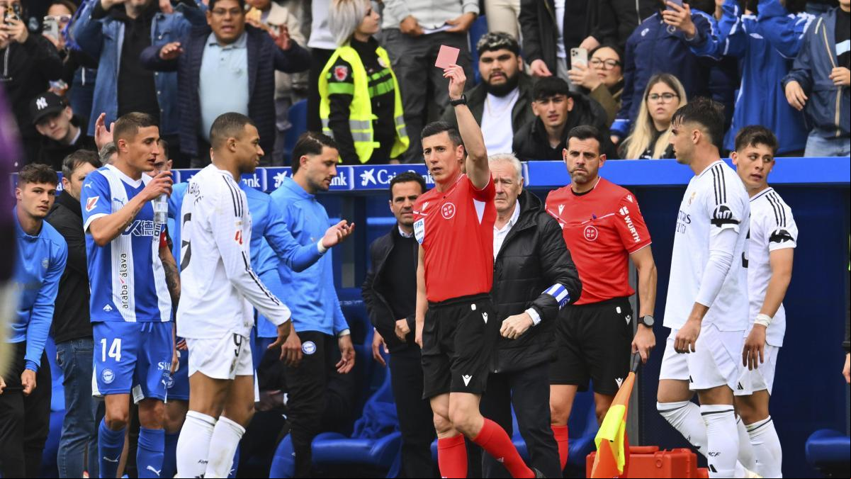 Mbappé, síntoma de la crispación